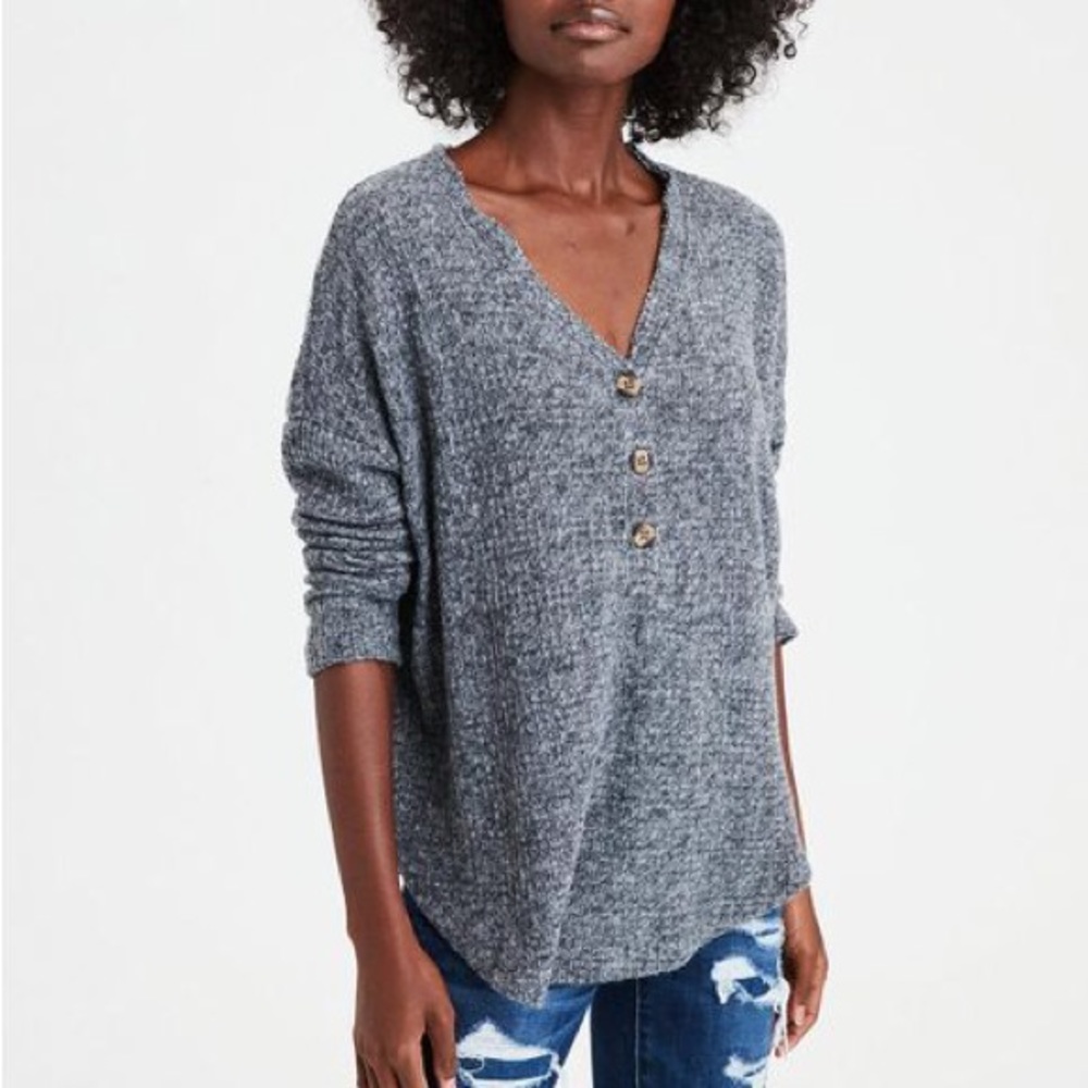 American Eagle Waffle Plush Henley Top Gray